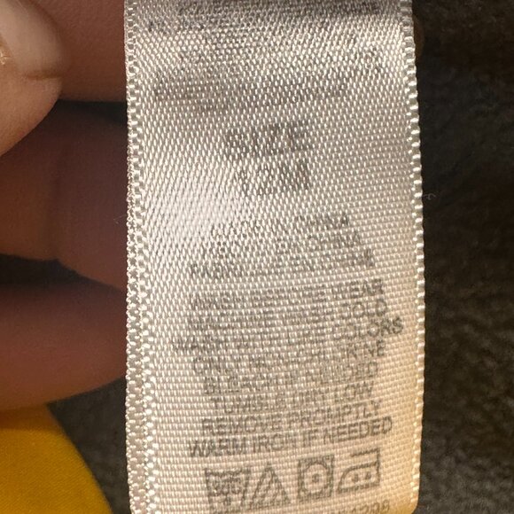 Little Me Yellow Hooded Puffer Vest Baby Toddler 12M Warm Quilted Outerwear - Picture 4 of 5